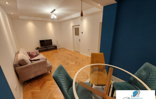 Moderan stan kod Vojne bolnice