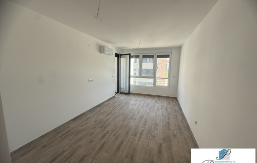 Nov dvoiposoban stan na Panteleju