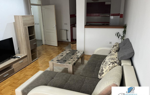 Jednoiposoban stan kod Doma vojske